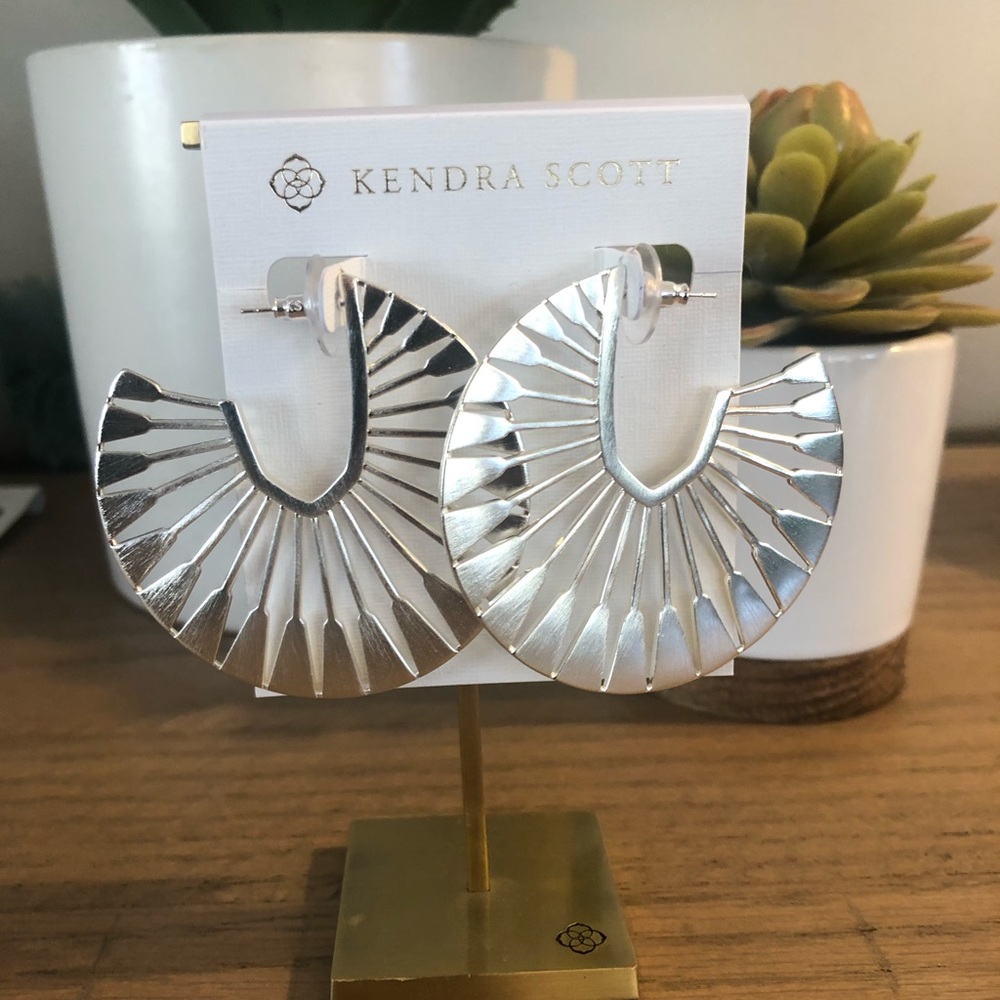 Kendra Scott Deanne Hoops | Bright Silver